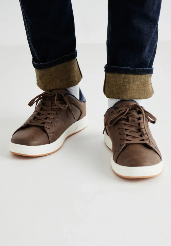 Levi's® PIPER - Trainers - brown